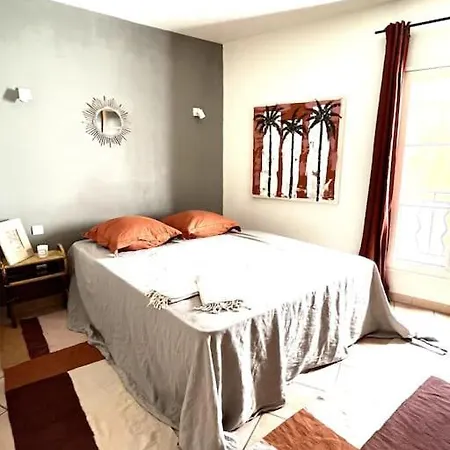 Hyeres, T2, Proche Noailles Apartment *